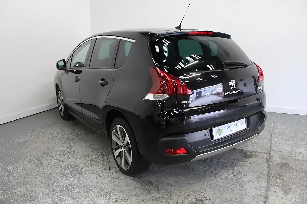 Used 2015 Peugeot 3008 Allure Black - Interior and Exterior details 5
