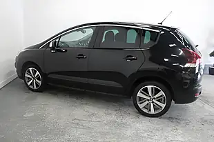 Used 2015 Peugeot 3008 Allure Black - Interior and Exterior details 7