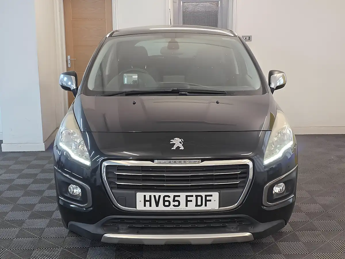 Used 2015 Peugeot 3008 Allure Black - Interior and Exterior details 2