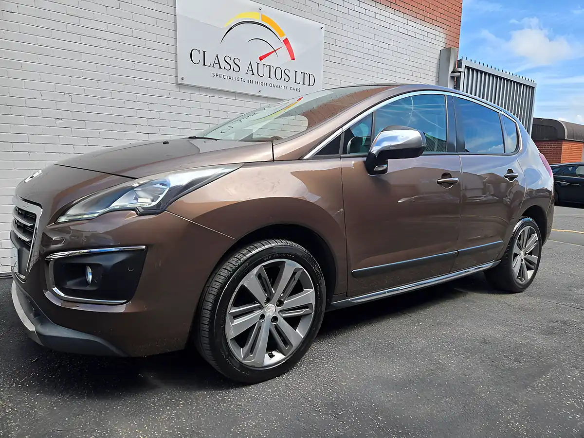 Used 2015 Peugeot 3008 Allure Egc Brown - Interior and Exterior details 3
