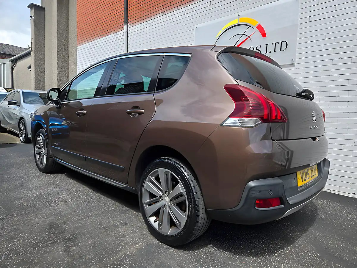 Used 2015 Peugeot 3008 Allure Egc Brown - Interior and Exterior details 4