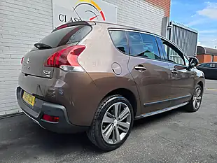 Used 2015 Peugeot 3008 Allure Egc Brown - Interior and Exterior details 9