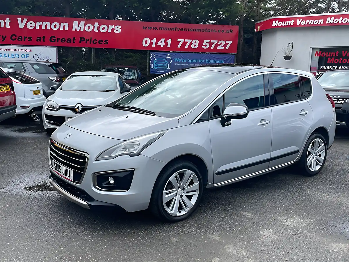 Used 2015 Peugeot 3008 Allure Egc Silver - Interior and Exterior details 2