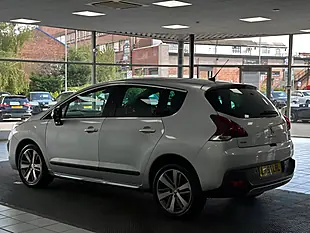 Used 2015 Peugeot 3008 Allure Silver - Interior and Exterior details 9