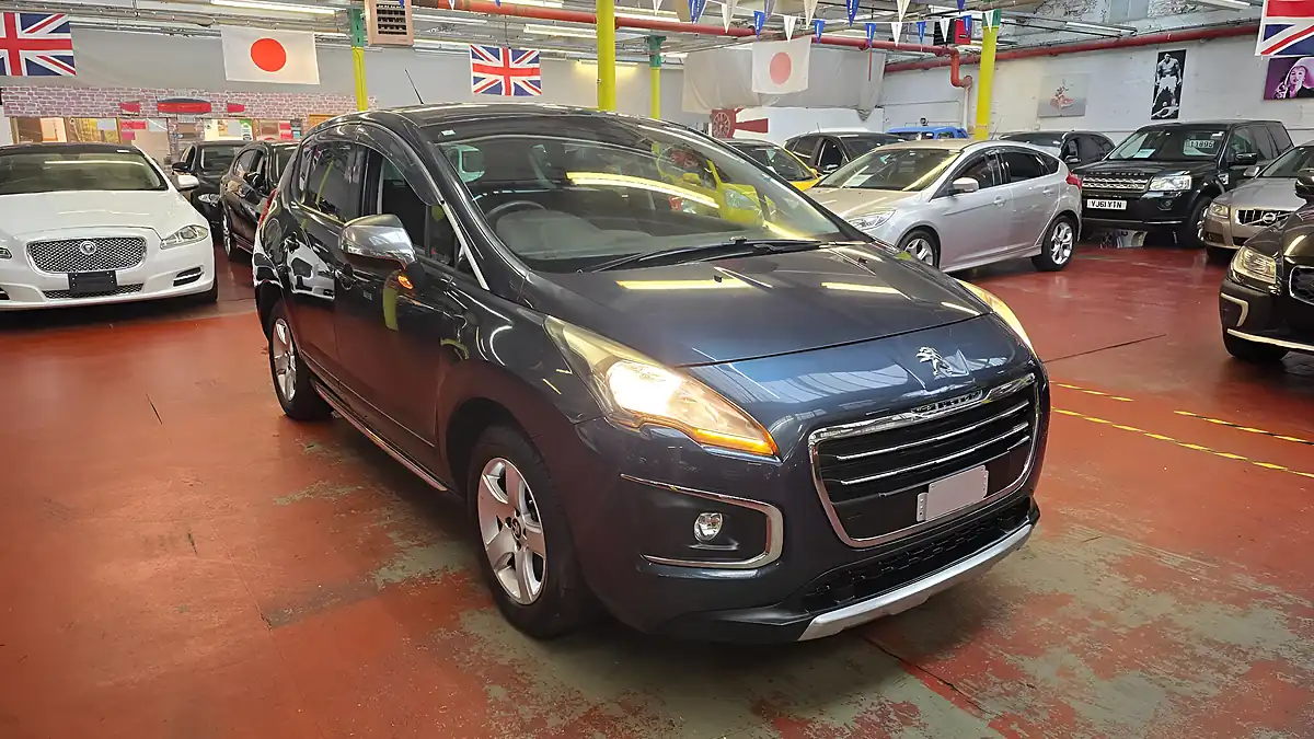 Used 2015 Peugeot 3008 Premium Blue - Interior and Exterior details 2