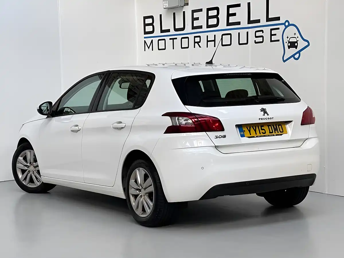 Used 2015 Peugeot 308 Active Bianca White - Interior and Exterior details 4