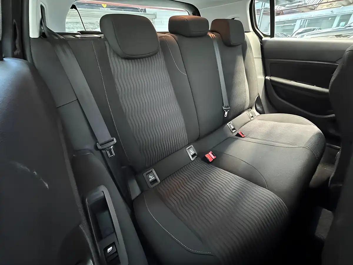 Used 2015 Peugeot 308 Active Black - Interior and Exterior details 10
