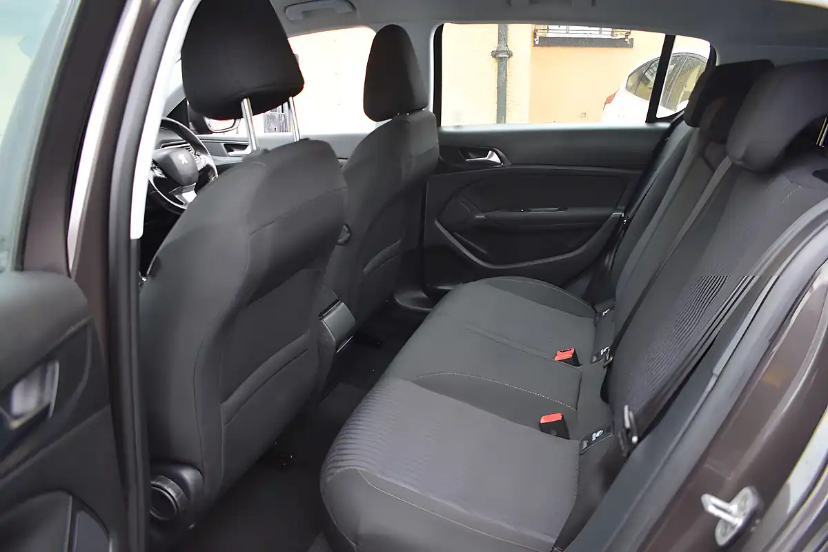 Used 2015 Peugeot 308 Active Grey - Interior and Exterior details 9