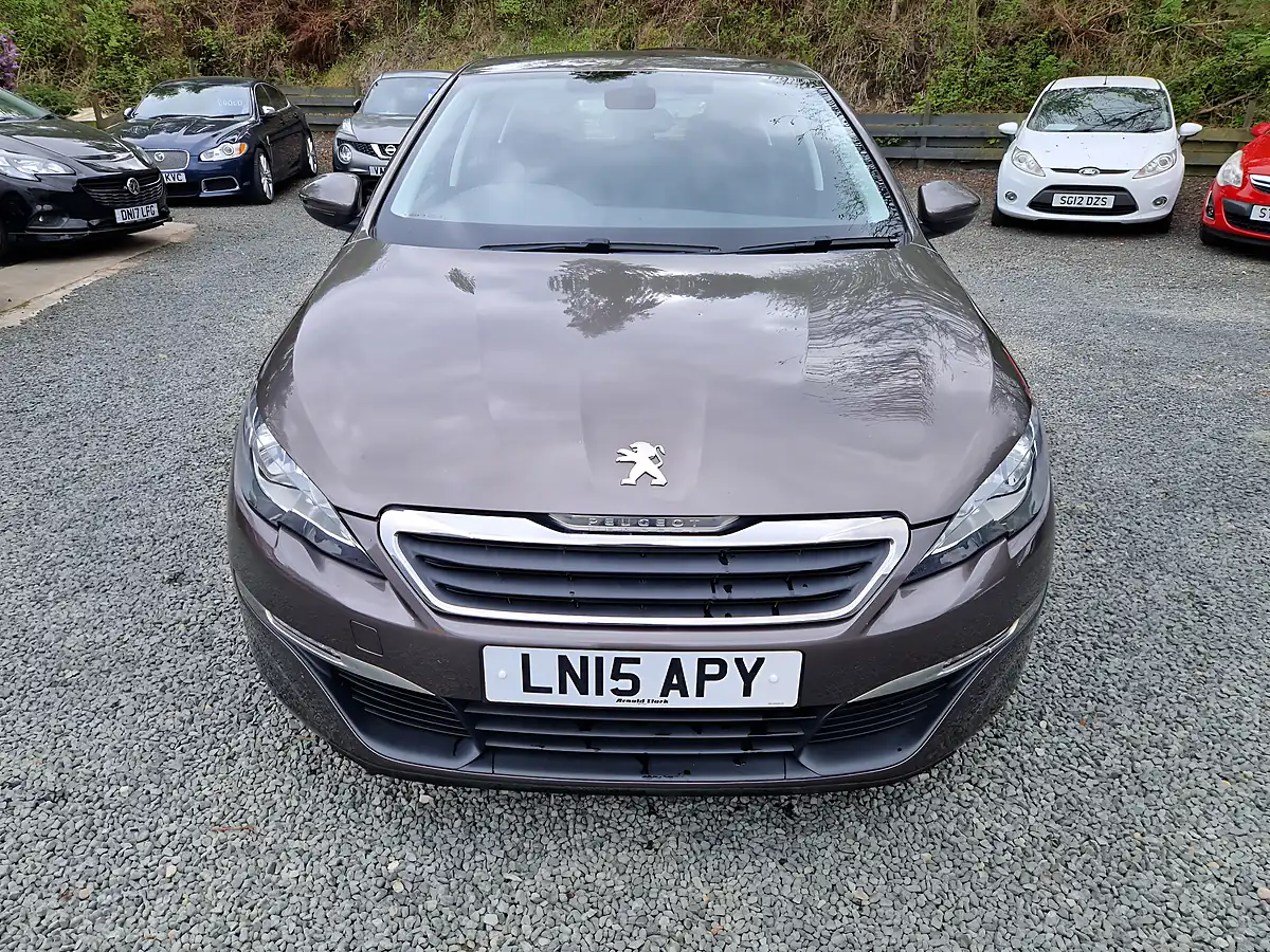 Used 2015 Peugeot 308 Active Grey - Interior and Exterior details 2