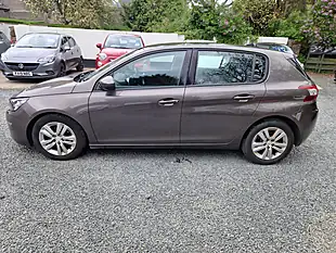 Used 2015 Peugeot 308 Active Grey - Interior and Exterior details 4