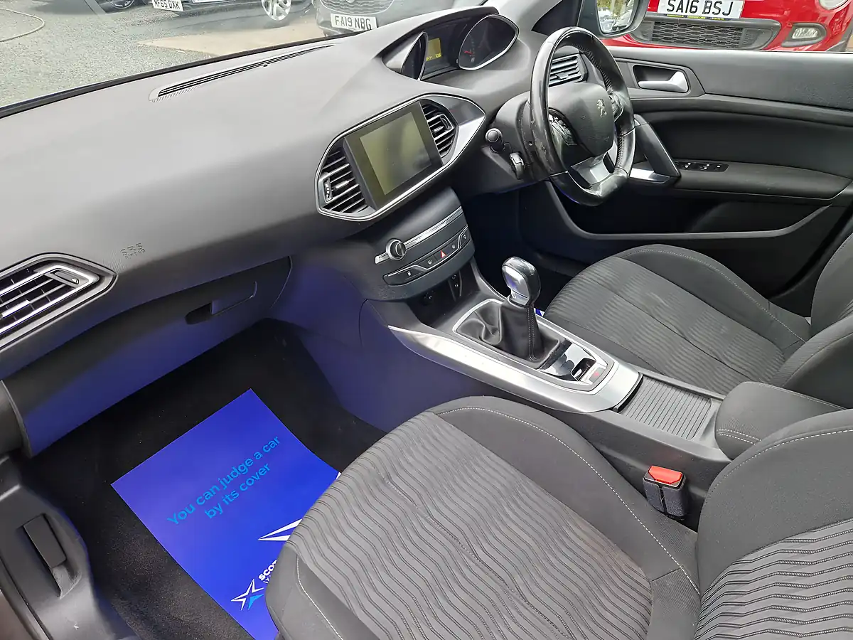Used 2015 Peugeot 308 Active Grey - Interior and Exterior details 9