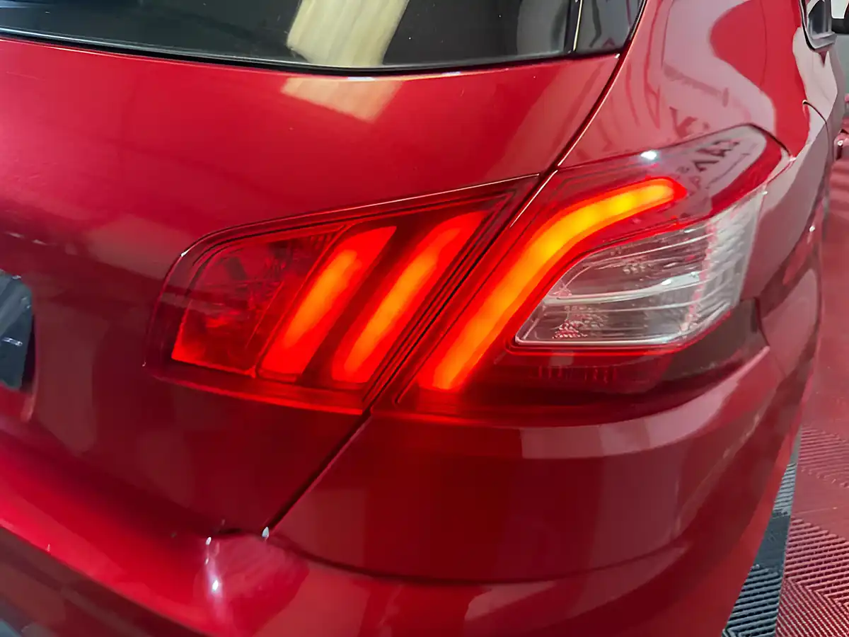 Used 2015 Peugeot 308 Active Red - Interior and Exterior details 19
