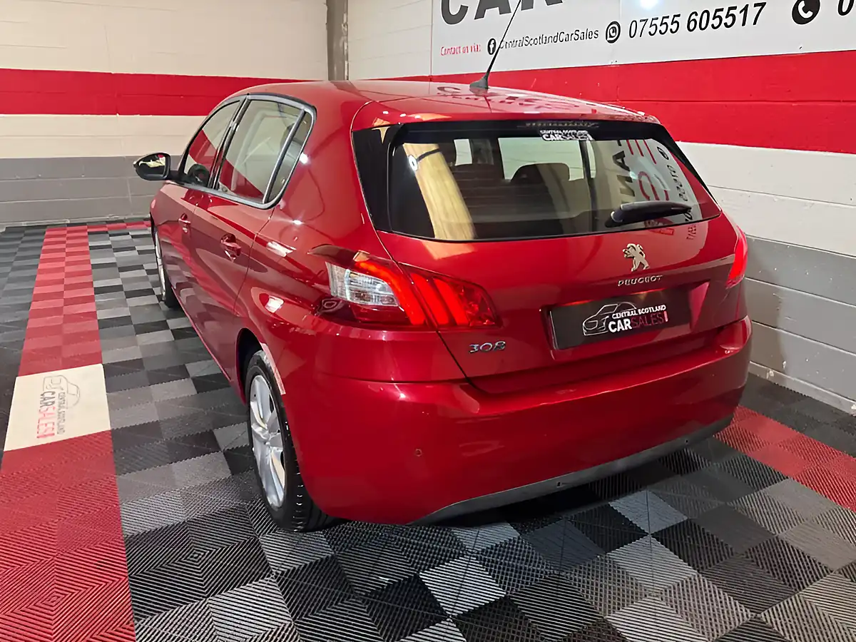 Used 2015 Peugeot 308 Active Red - Interior and Exterior details 3
