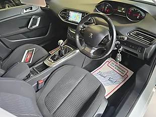 Used 2015 Peugeot 308 Active White - Interior and Exterior details 11