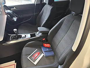 Used 2015 Peugeot 308 Active White - Interior and Exterior details 12