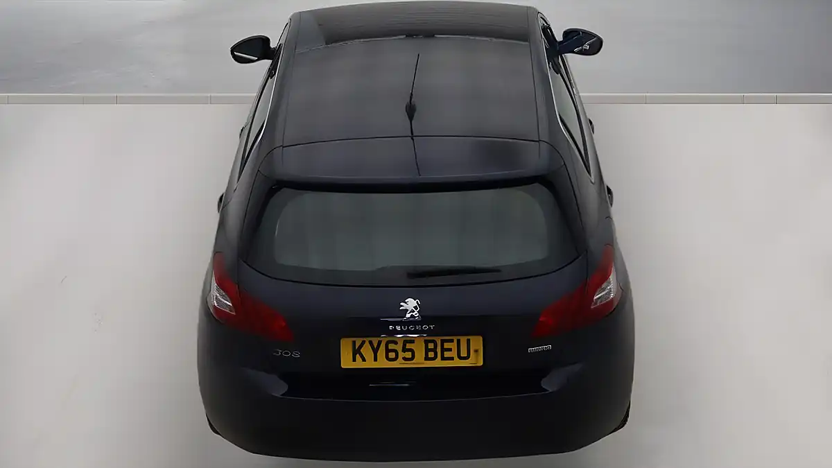 Used 2015 Peugeot 308 Allure Blue - Interior and Exterior details 8