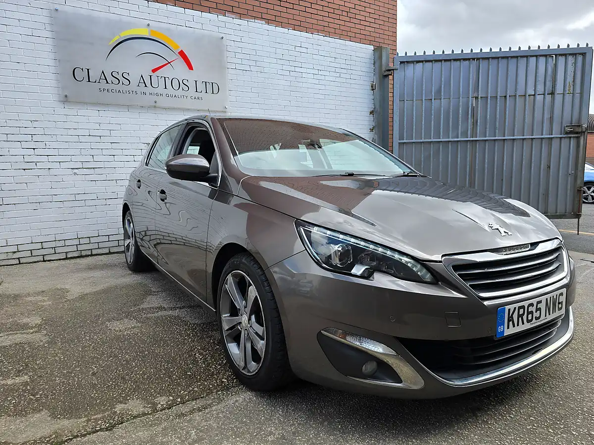 Used 2015 Peugeot 308 Allure Grey - Interior and Exterior details 6