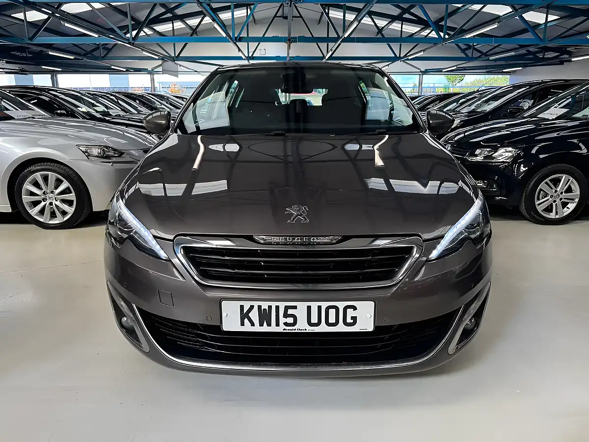 Used 2015 Peugeot 308 Allure Grey - Interior and Exterior details 10