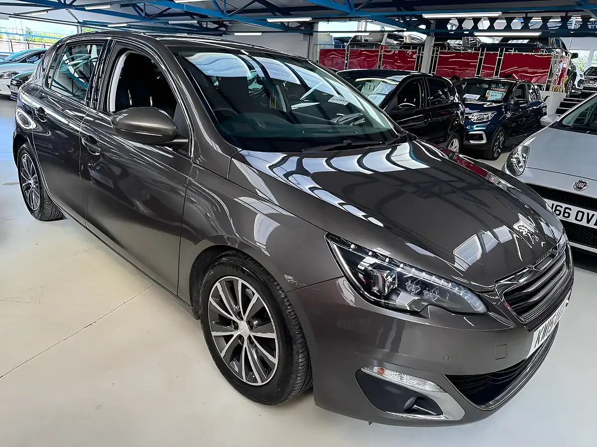 Used 2015 Peugeot 308 Allure Grey - Interior and Exterior details 7