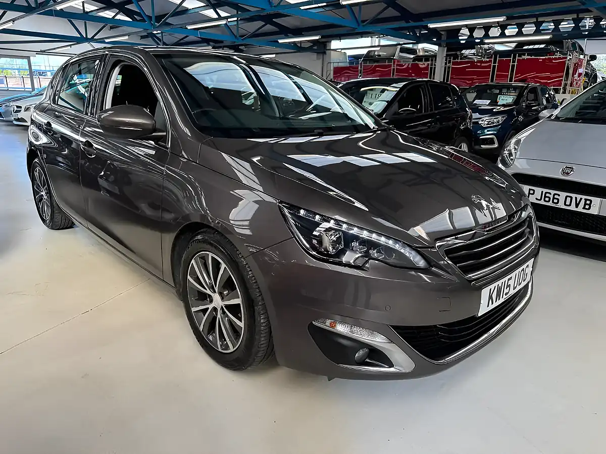 Used 2015 Peugeot 308 Allure Grey - Interior and Exterior details 8