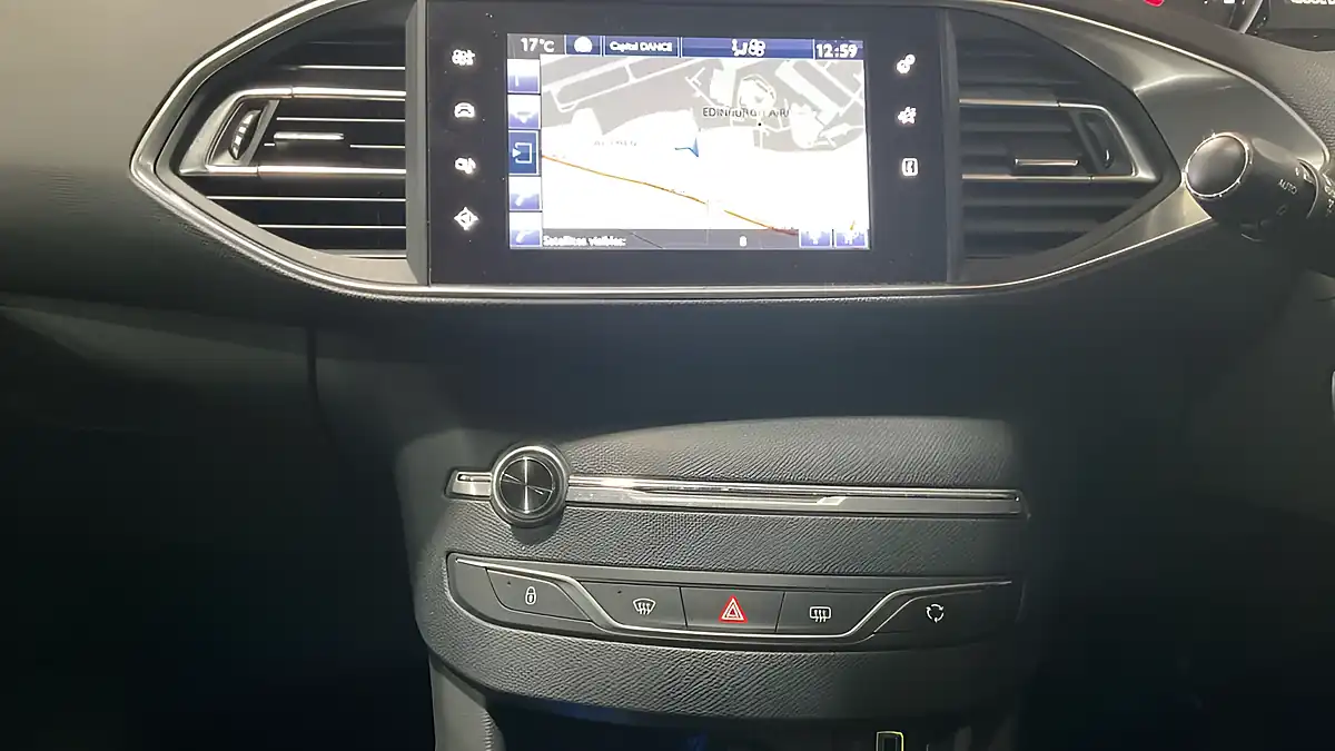 Used 2015 Peugeot 308 Allure White - Interior and Exterior details 11