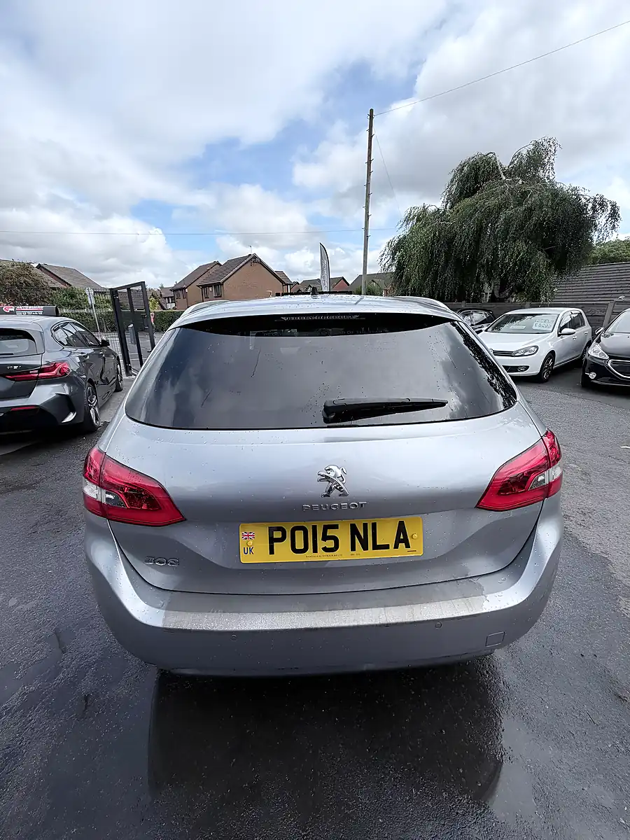 Used 2015 Peugeot 308 Estate Grey - Interior and Exterior details 6