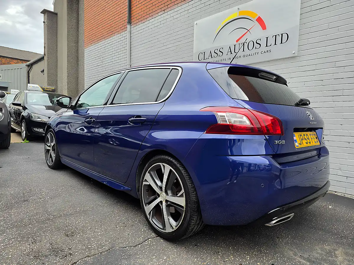 Used 2015 Peugeot 308 GT Blue - Interior and Exterior details 4