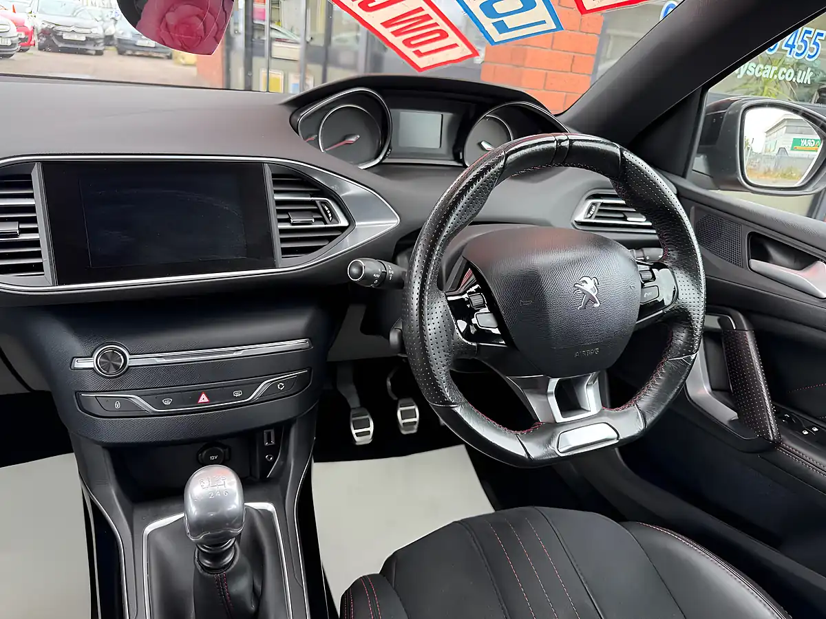 Used 2015 Peugeot 308 GT Line Red - Interior and Exterior details 14