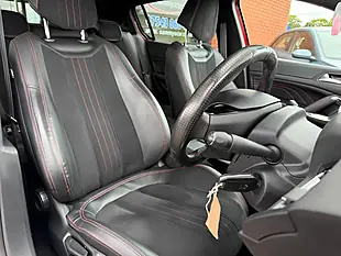 Used 2015 Peugeot 308 GT Line Red - Interior and Exterior details 18