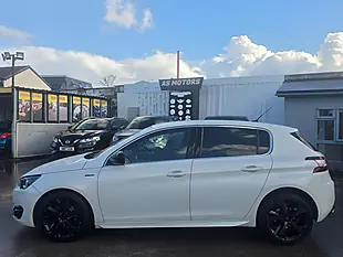 Used 2015 Peugeot 308 GT Line White - Interior and Exterior details 4