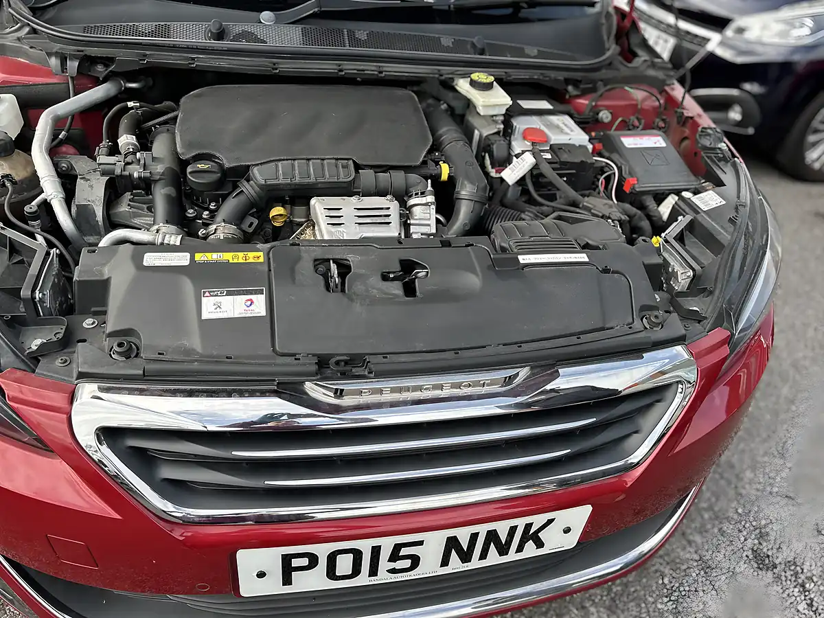 Used 2015 Peugeot 308 Red - Interior and Exterior details 20