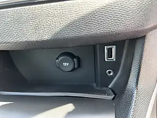 Used 2015 Peugeot 308 Silver - Interior and Exterior details 13