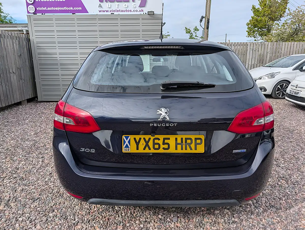 Used 2015 Peugeot 308 Sw Access Blue - Interior and Exterior details 12