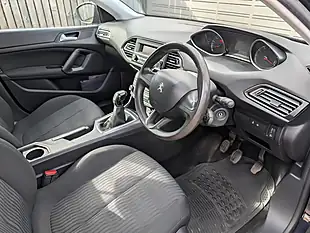 Used 2015 Peugeot 308 Sw Access Blue - Interior and Exterior details 15
