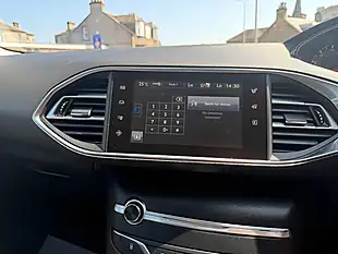 Used 2015 Peugeot 308 Sw Active Rioja Red - Interior and Exterior details 12