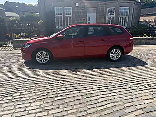 Used 2015 Peugeot 308 Sw Active Rioja Red - Interior and Exterior details 7