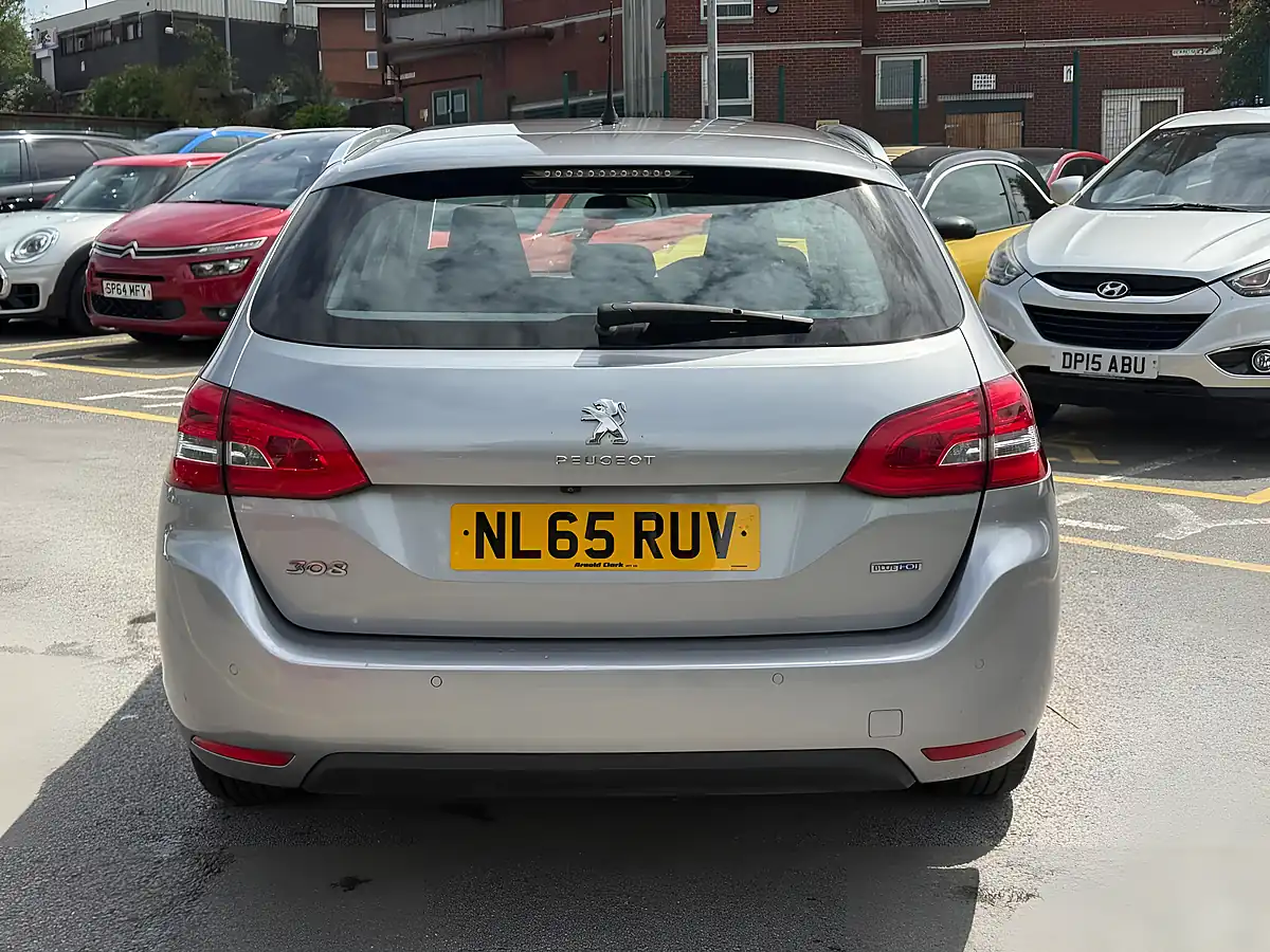 Used 2015 Peugeot 308 Sw Allure Grey - Interior and Exterior details 8