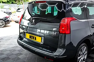 Used 2015 Peugeot 5008 Allure Grey - Interior and Exterior details 10