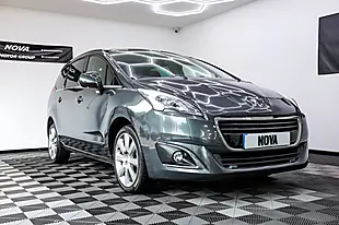 Used 2015 Peugeot 5008 Allure Grey - Interior and Exterior details 3