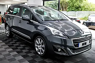 Used 2015 Peugeot 5008 Allure Grey - Interior and Exterior details 9