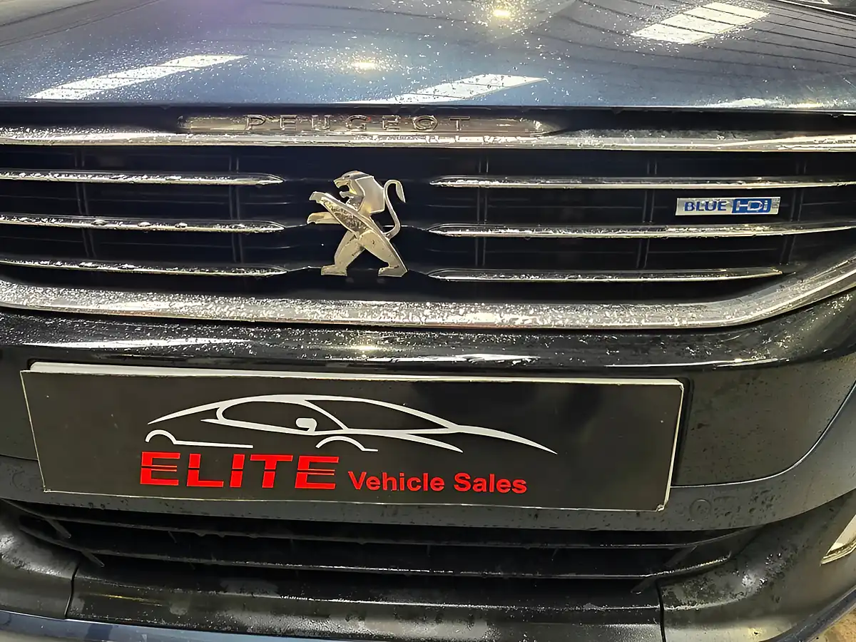 Used 2015 Peugeot 508 Sw Active Blue - Interior and Exterior details 14