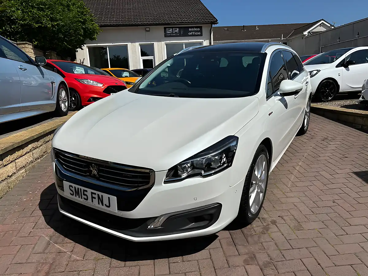 Used 2015 Peugeot 508 Sw GT Line White - Interior and Exterior details 4