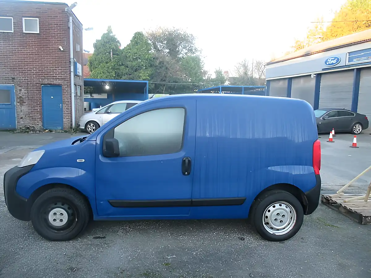Used 2015 Peugeot Bipper S Blue - Interior and Exterior details 3