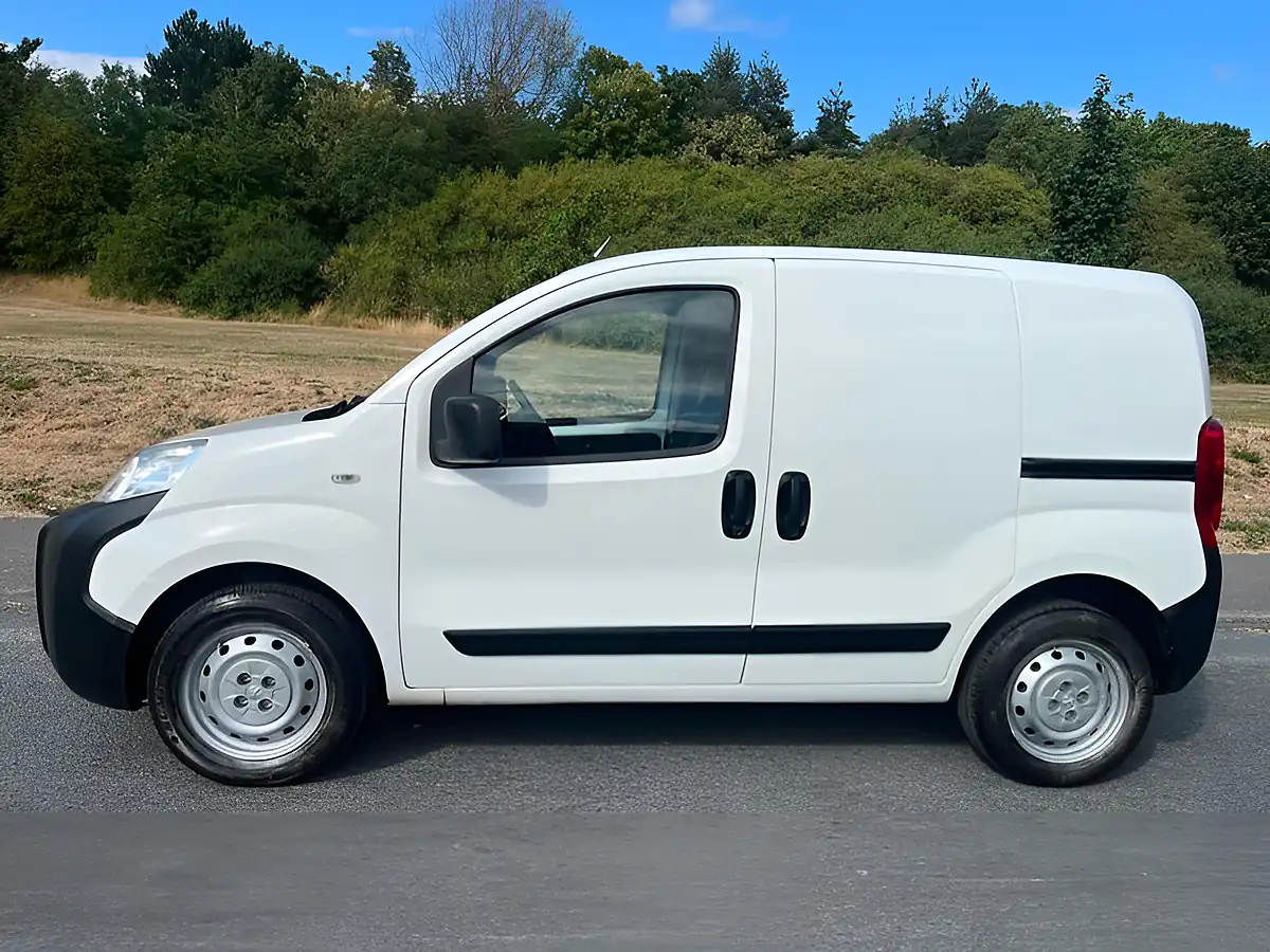 Used 2015 Peugeot Bipper S L1 H1 White - Interior and Exterior details 4