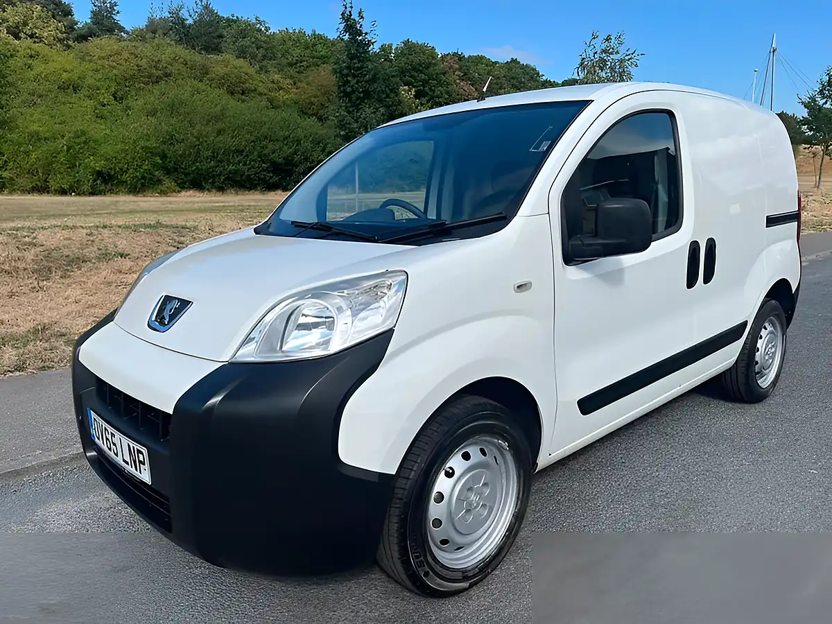 Used 2015 Peugeot Bipper S L1 H1 White - Interior and Exterior details 5