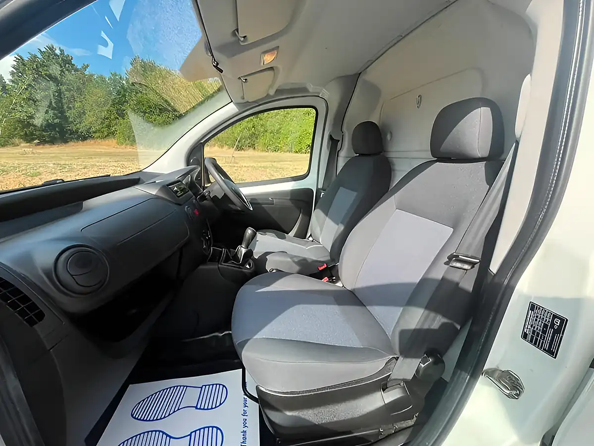 Used 2015 Peugeot Bipper S L1 H1 White - Interior and Exterior details 7