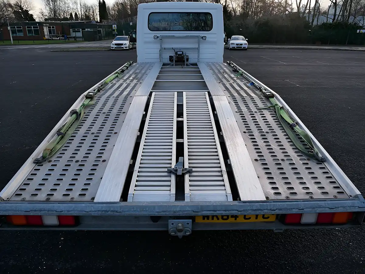 Used 2015 Peugeot Boxer 335 L3 C/C White - Interior and Exterior details 6