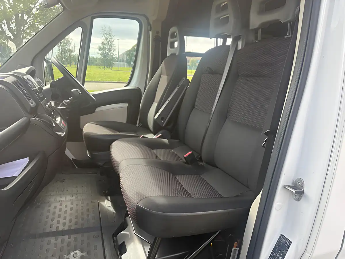 Used 2015 Peugeot Boxer 335 L3 H2 White - Interior and Exterior details 9