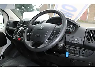 Used 2015 Peugeot Boxer 435 L3H2 P/V White - Interior and Exterior details 14