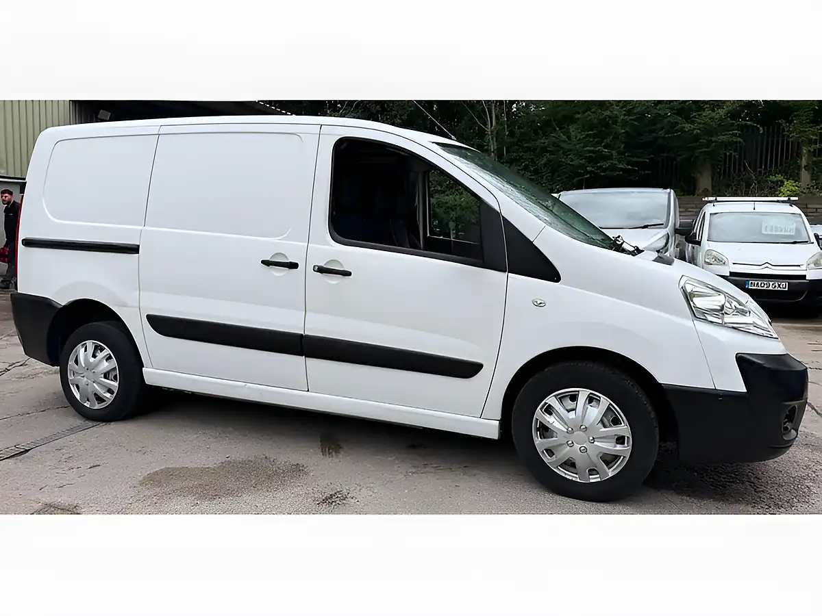 Used 2015 Peugeot Expert Professional White - Interior and Exterior details 3